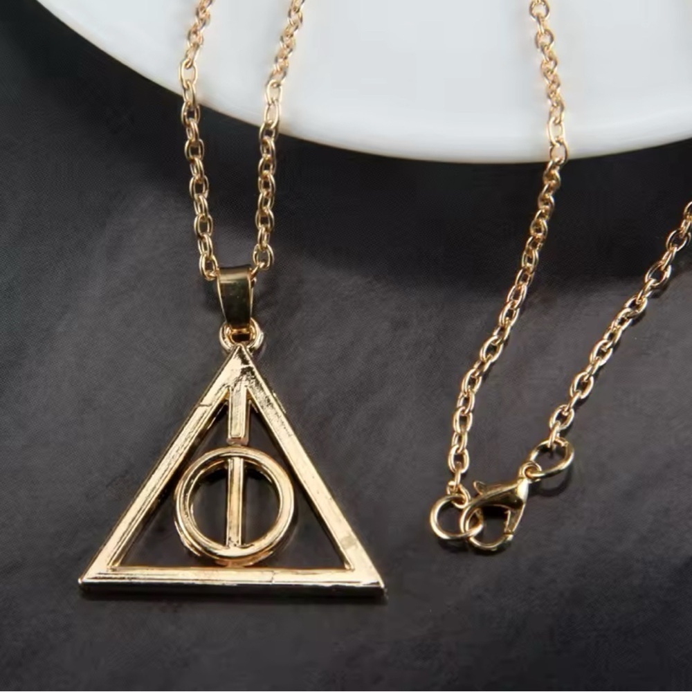 Gold Tone Harry Potterter Deathly Hallows Symbol With Spinning Center Circle - Picture 5 of 8